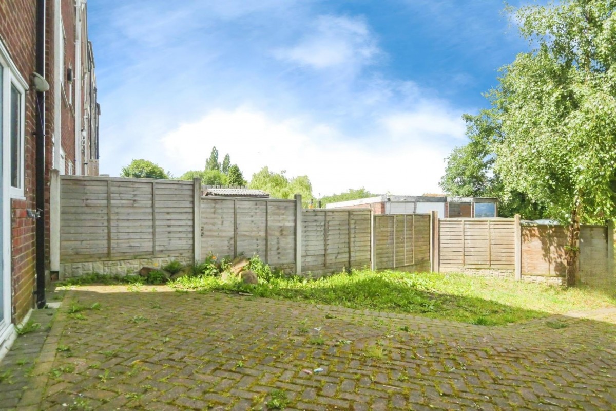 Green Hill Road, Leeds