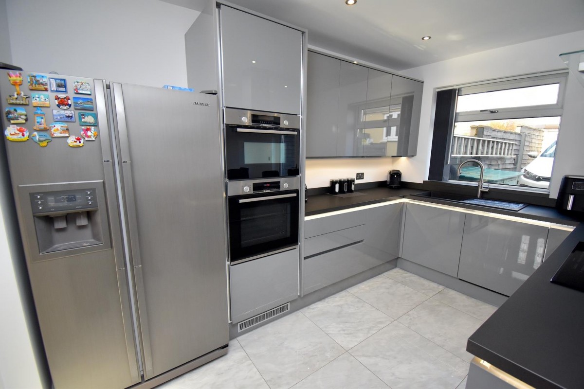 Derrick Road, Kingswood, Bristol, BS15 8DS.