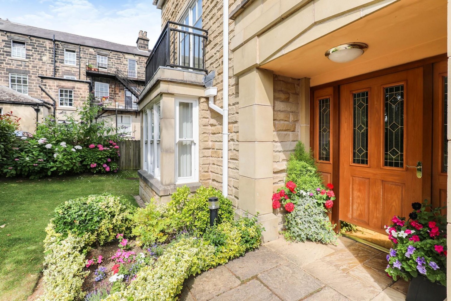 Queens Road, Harrogate HG2 0QD