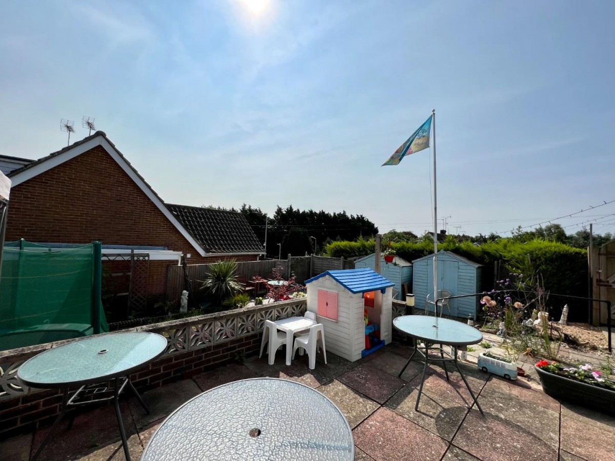 Detached Bungalow, Ashford