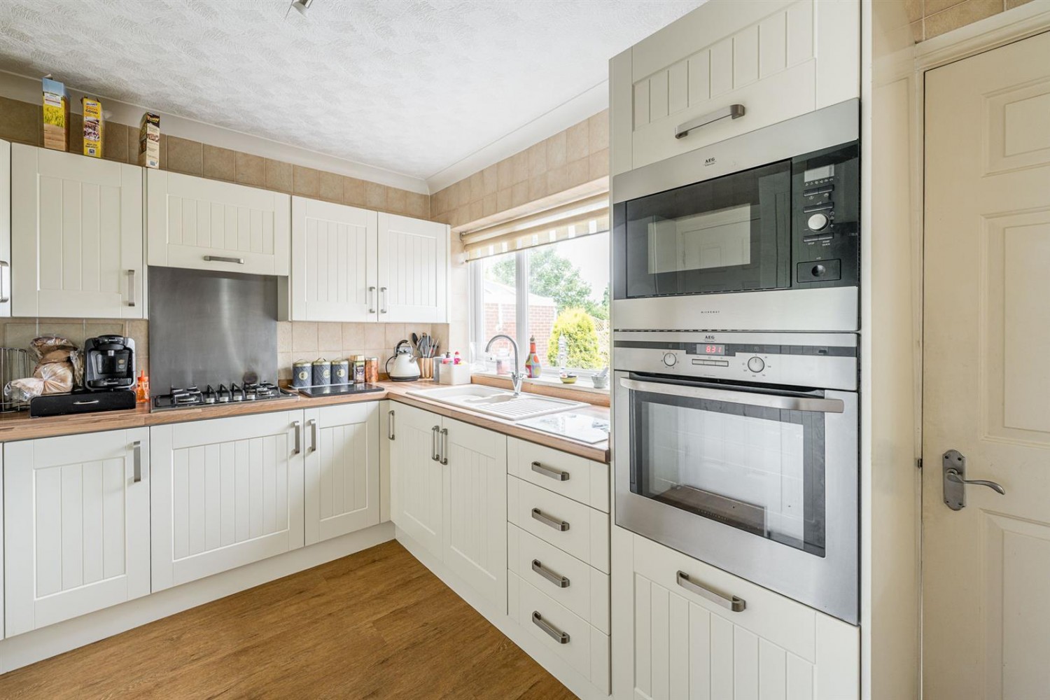 Cranbourne Road, Oldswinford, DY8 1QZ