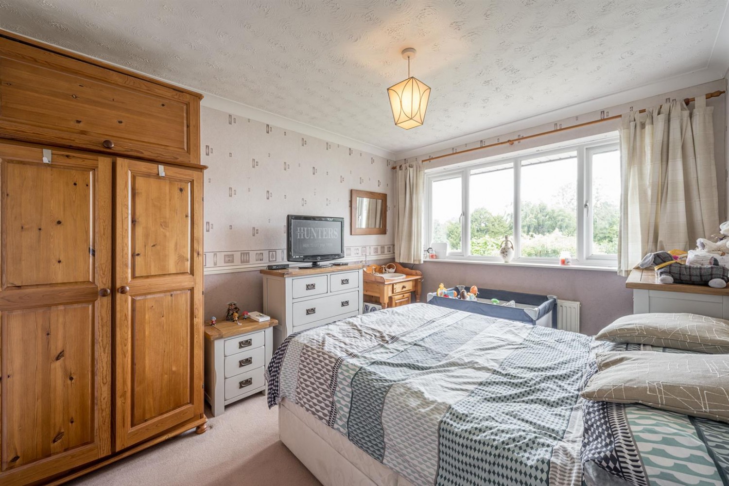 Cranbourne Road, Oldswinford, DY8 1QZ