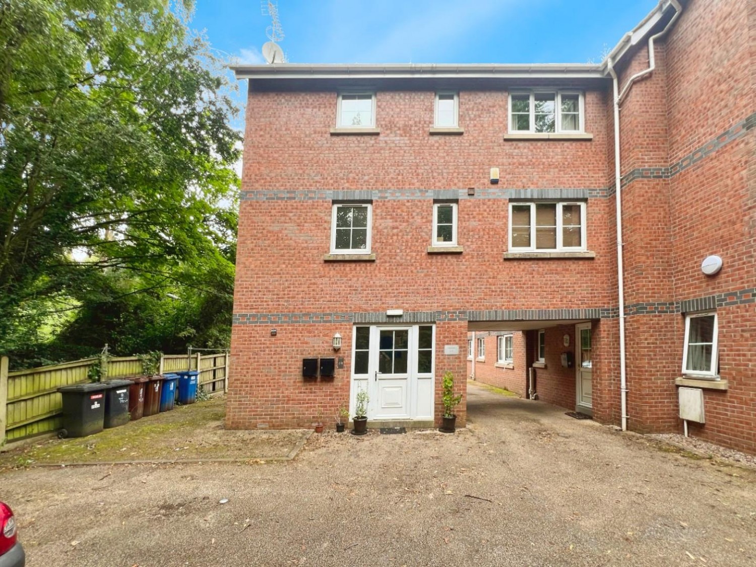 Orchard Lane, Leigh