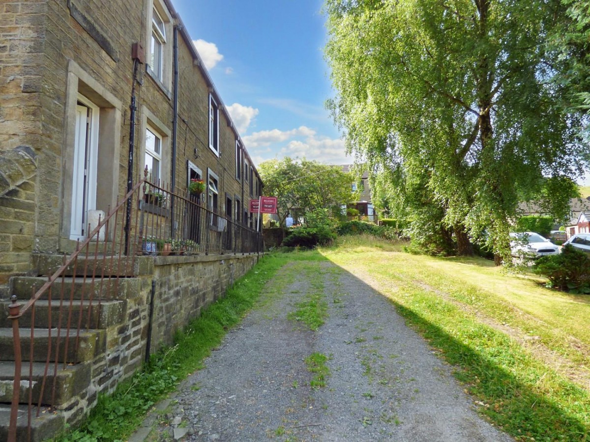 Thompsons Terrace, Carleton, Skipton