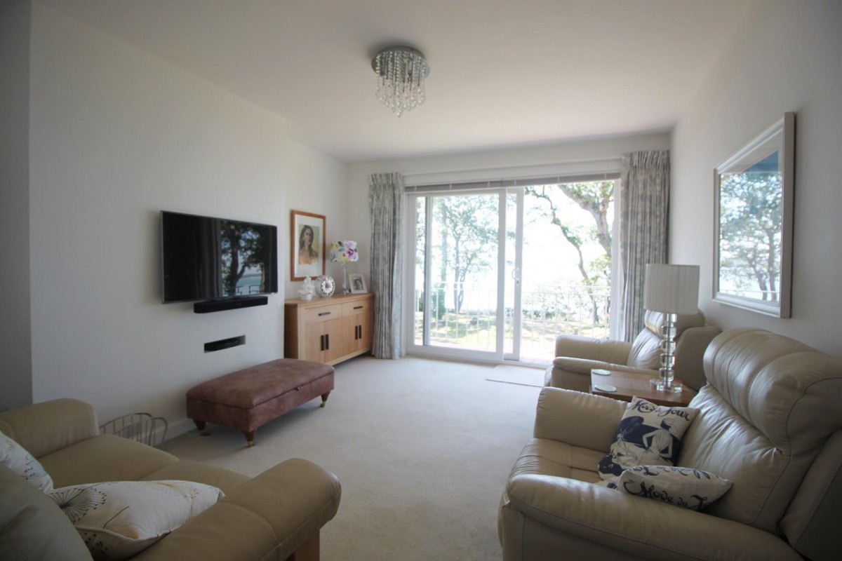 Victoria Road, Netley Abbey, Southampton