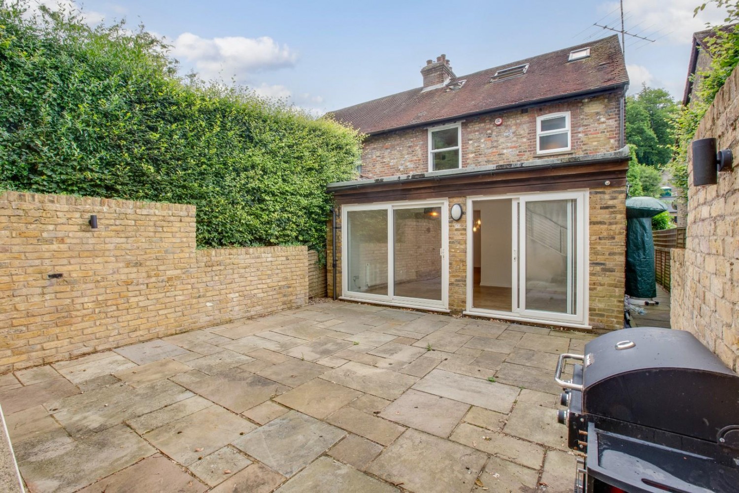 Station Road, Amersham, Buckinghamshire, HP7 0AS