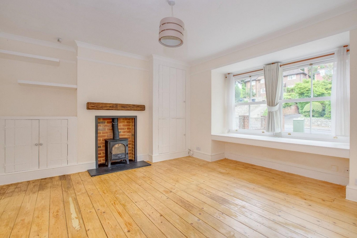 Station Road, Amersham, Buckinghamshire, HP7 0AS