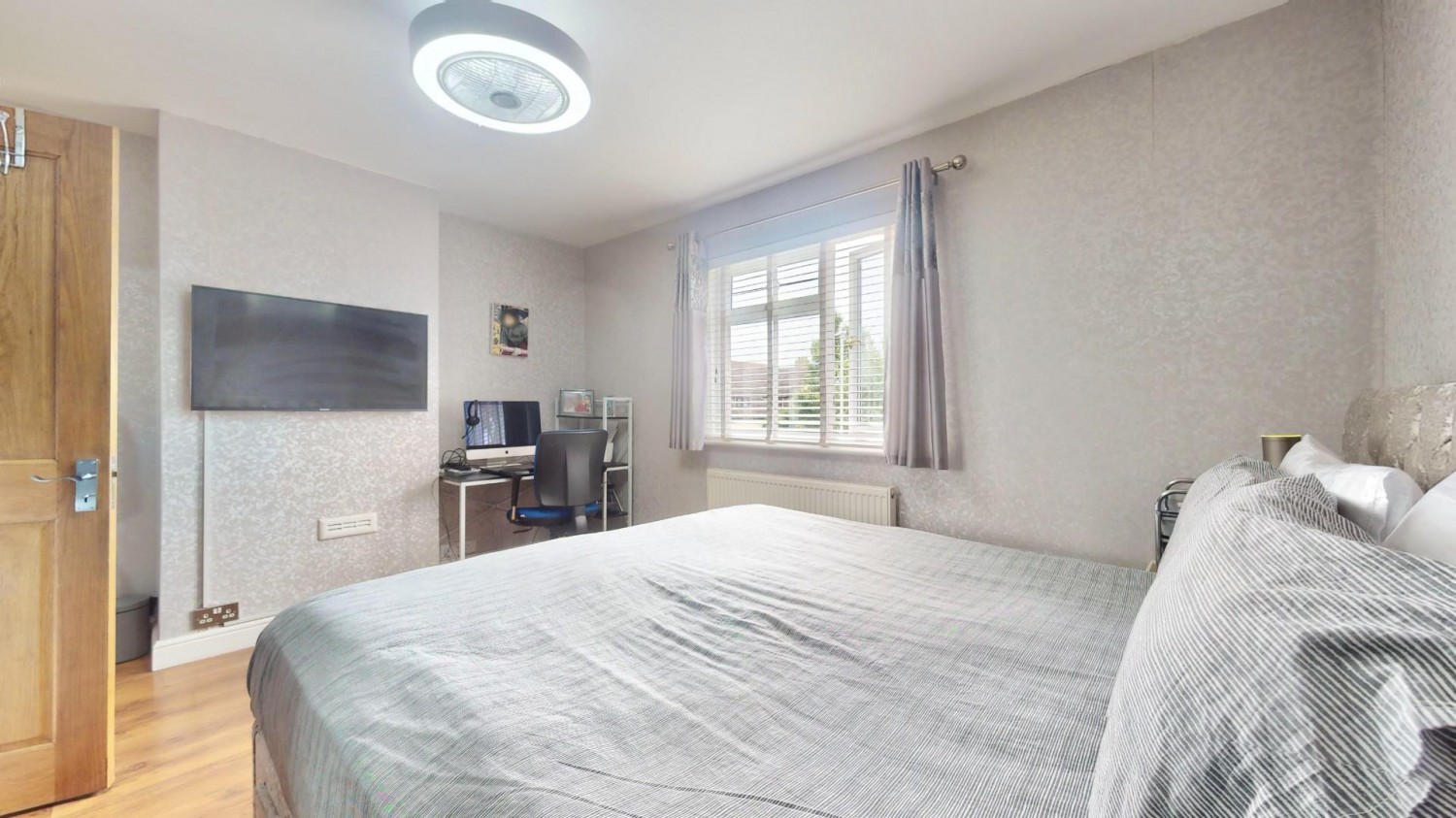 South Road, Chadwell Heath, RM6