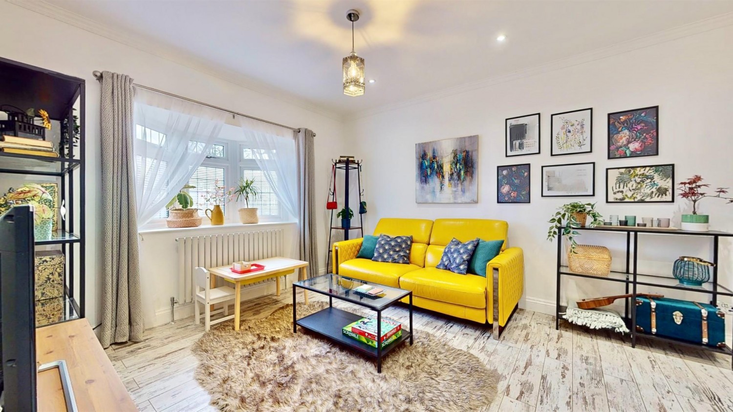 Valence Avenue, Dagenham, RM8