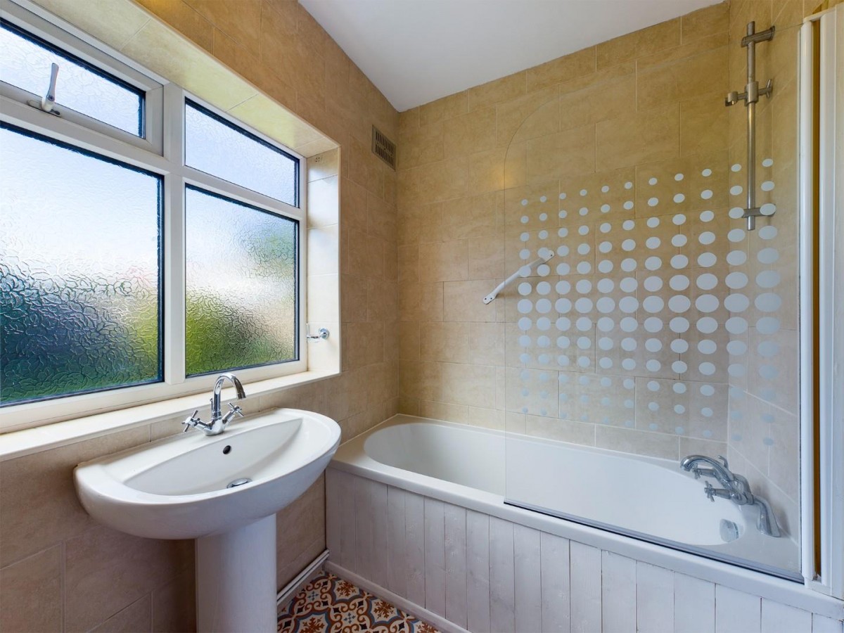 Greenbank Drive, Ashgate, Chesterfield, S40 4BX