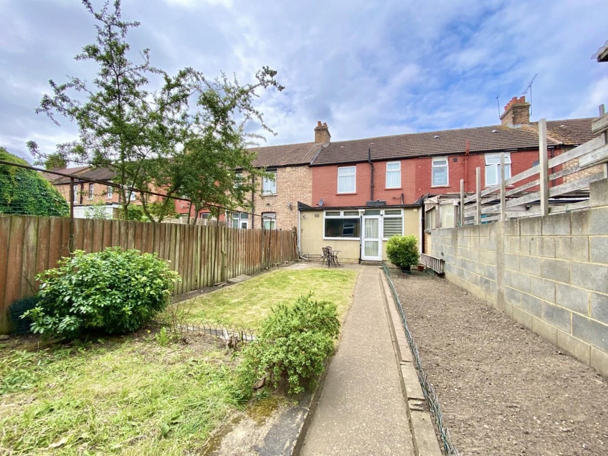 Lancaster Road, Southall, UB1 1NW