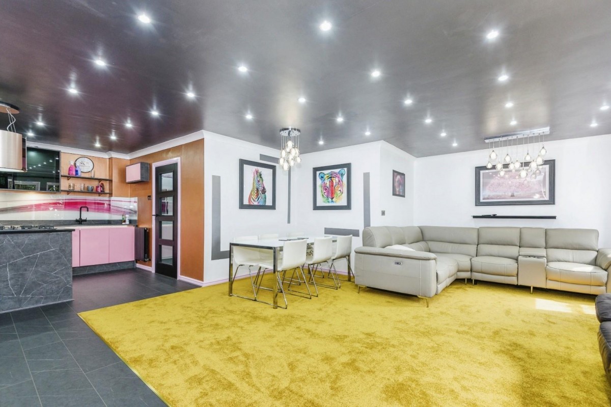 Pavilion Way, Pudsey, LS28