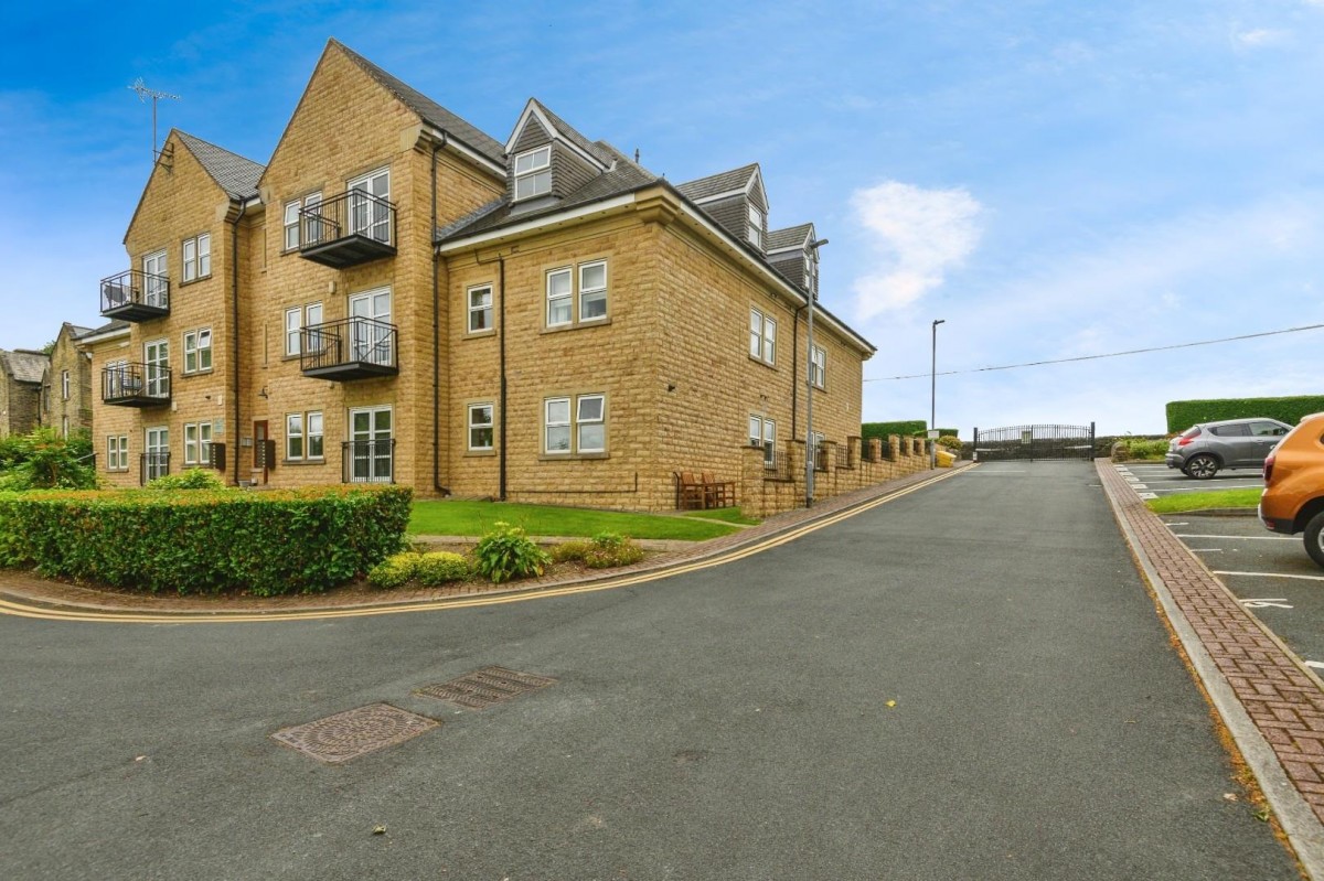 Pavilion Way, Pudsey, LS28