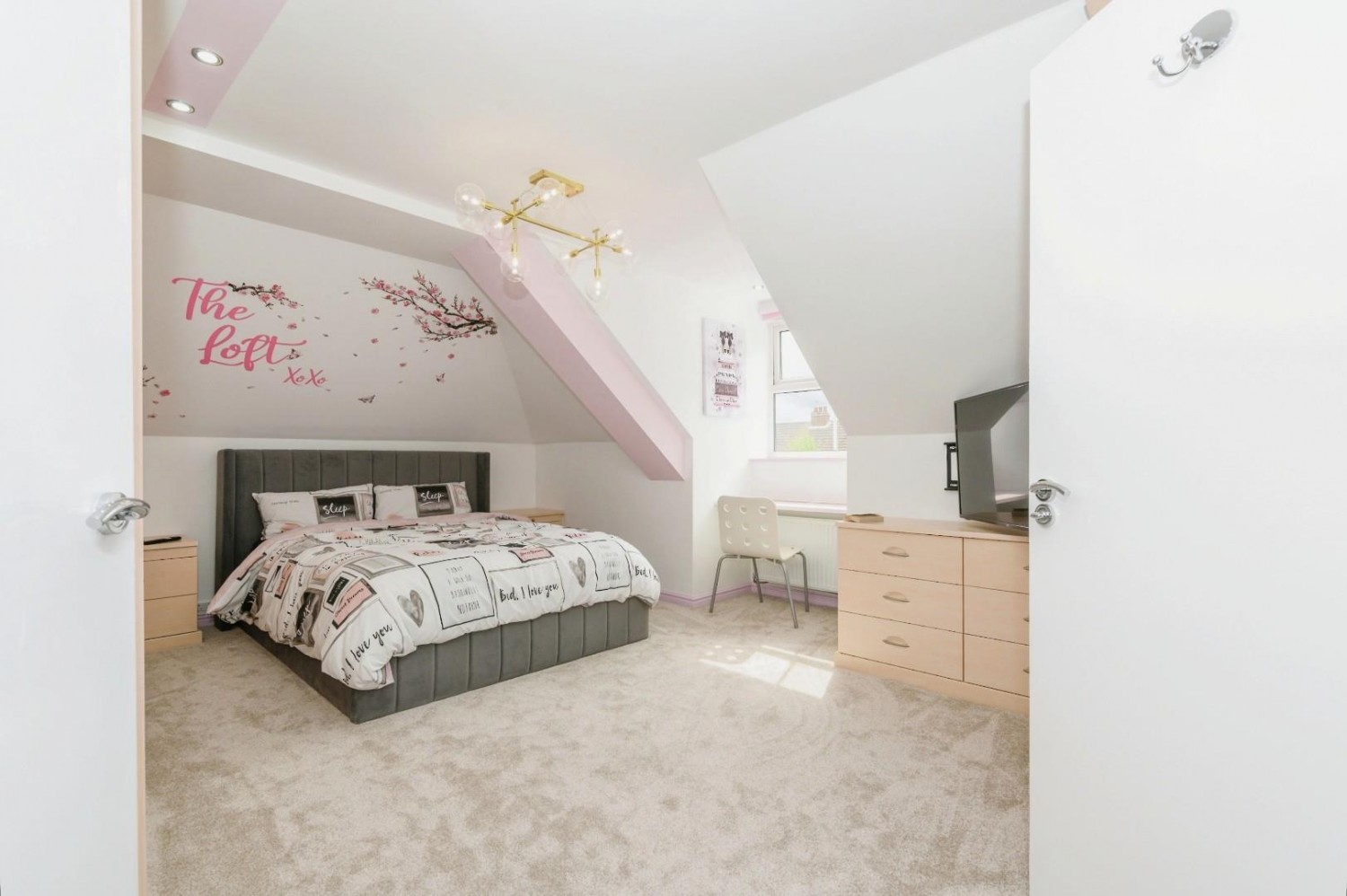 Pavilion Way, Pudsey, LS28