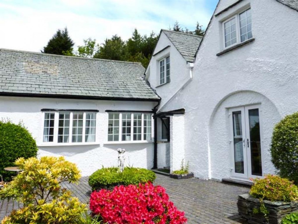 The Nook, Fellside, Bowness On Windermere