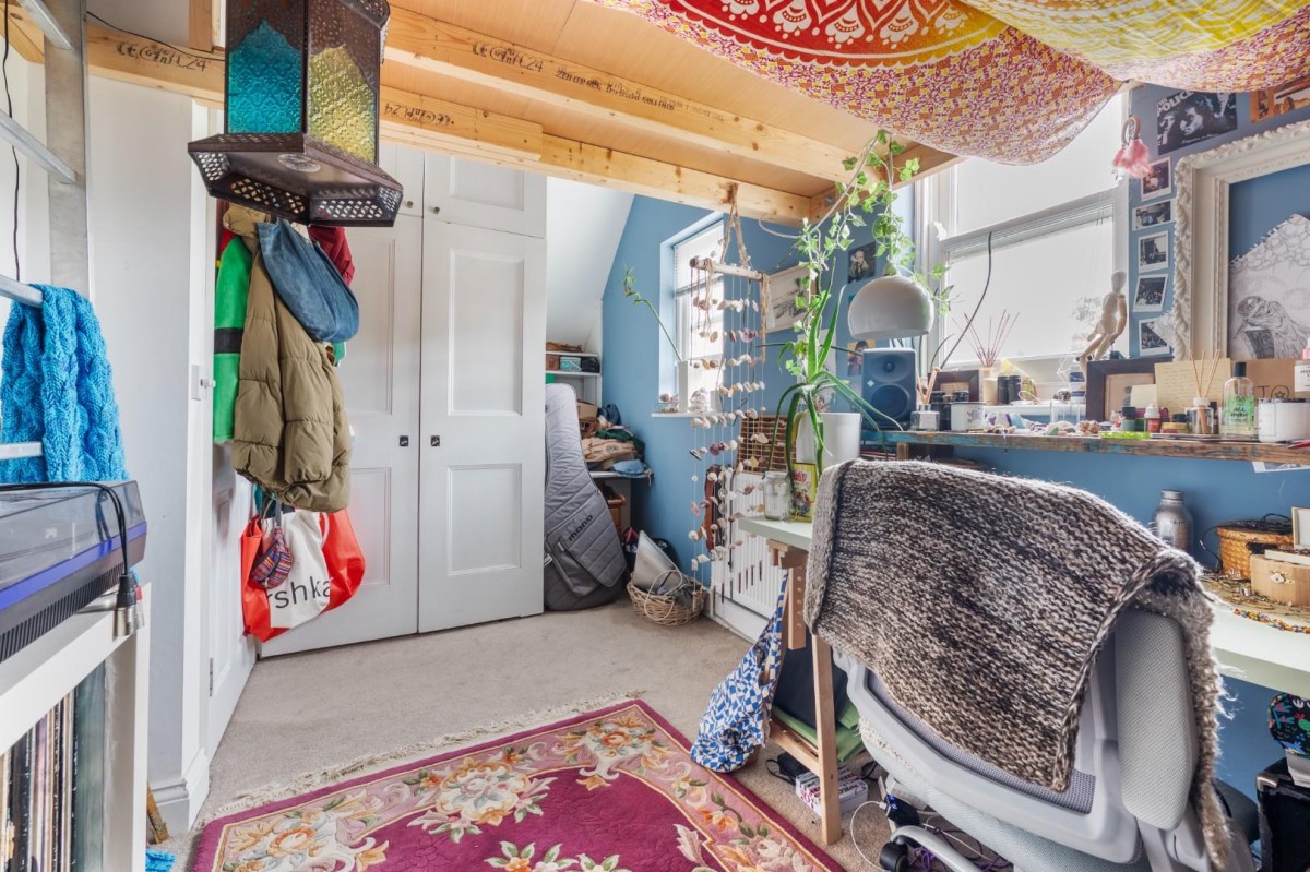 West Bank, London, N16