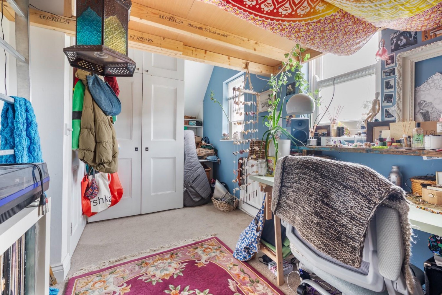 West Bank, London, N16
