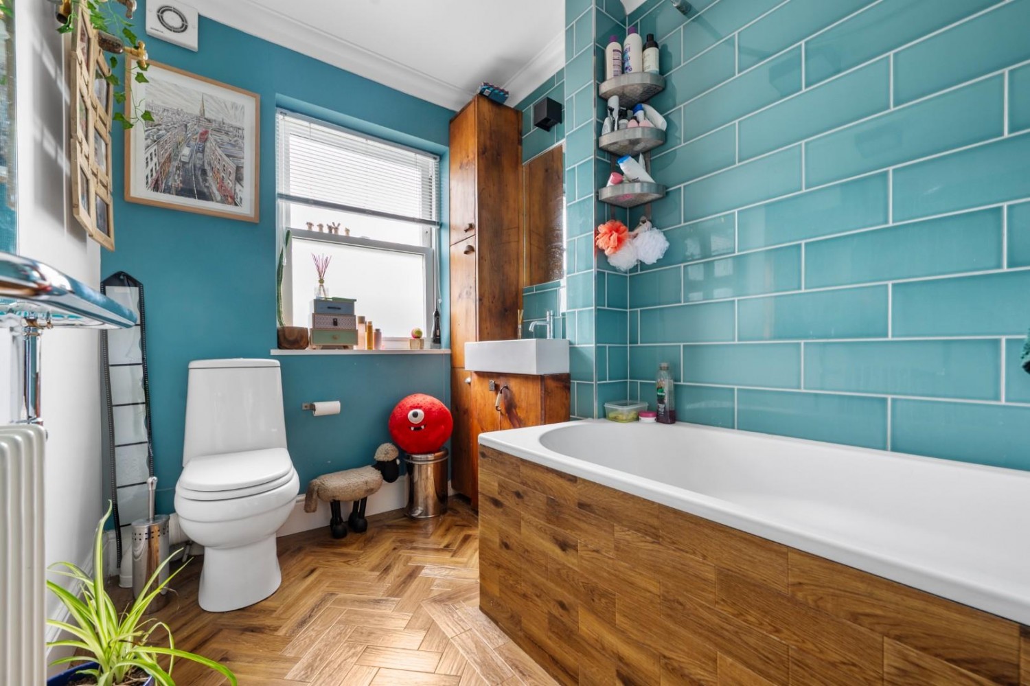 West Bank, London, N16
