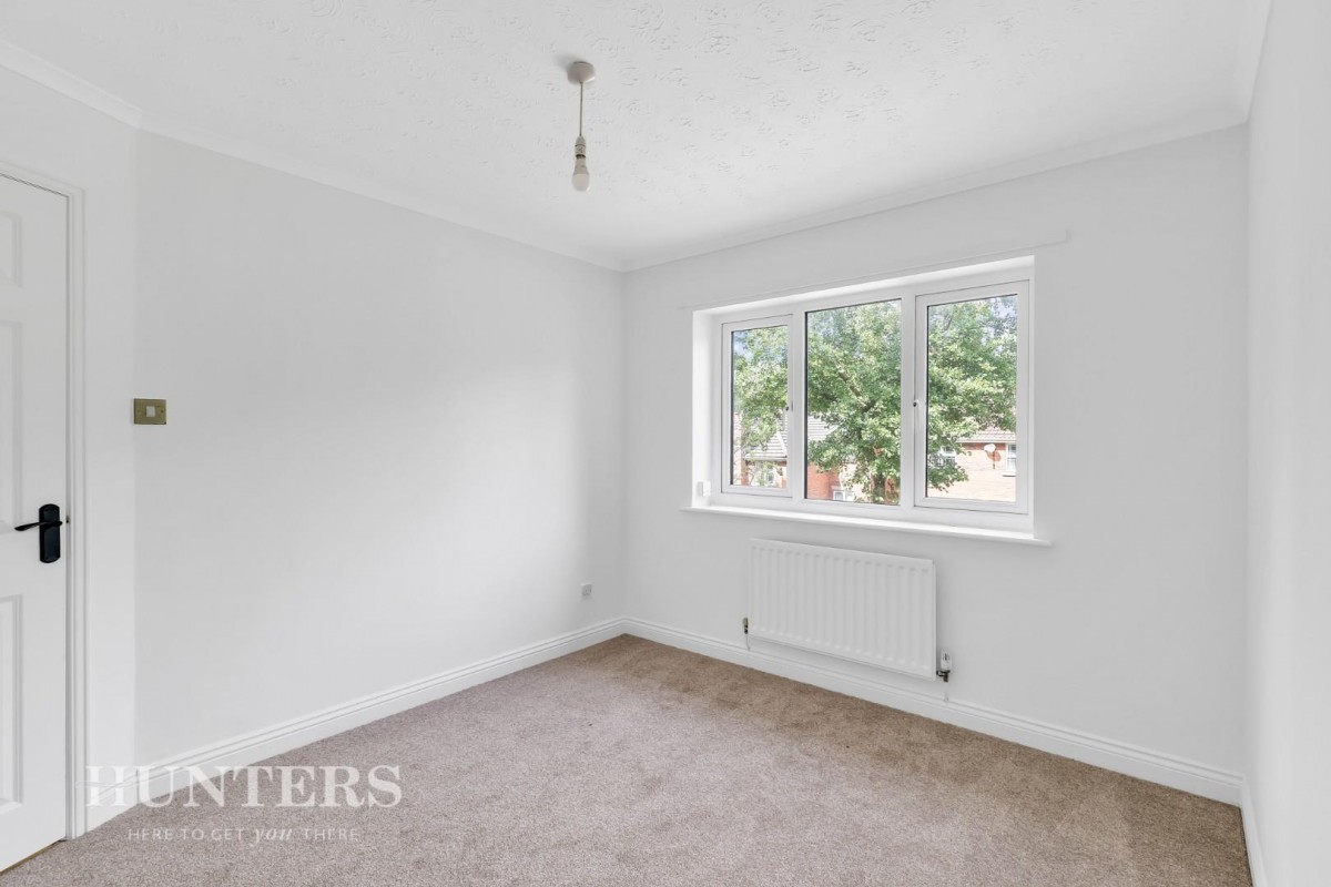 Stanney Close, Milnrow, OL16 4BF