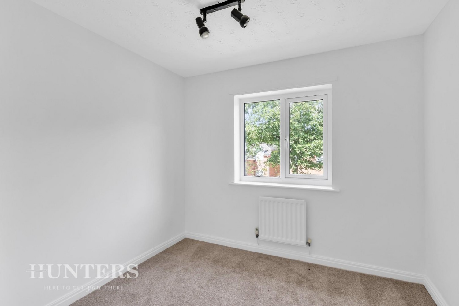 Stanney Close, Milnrow, OL16 4BF