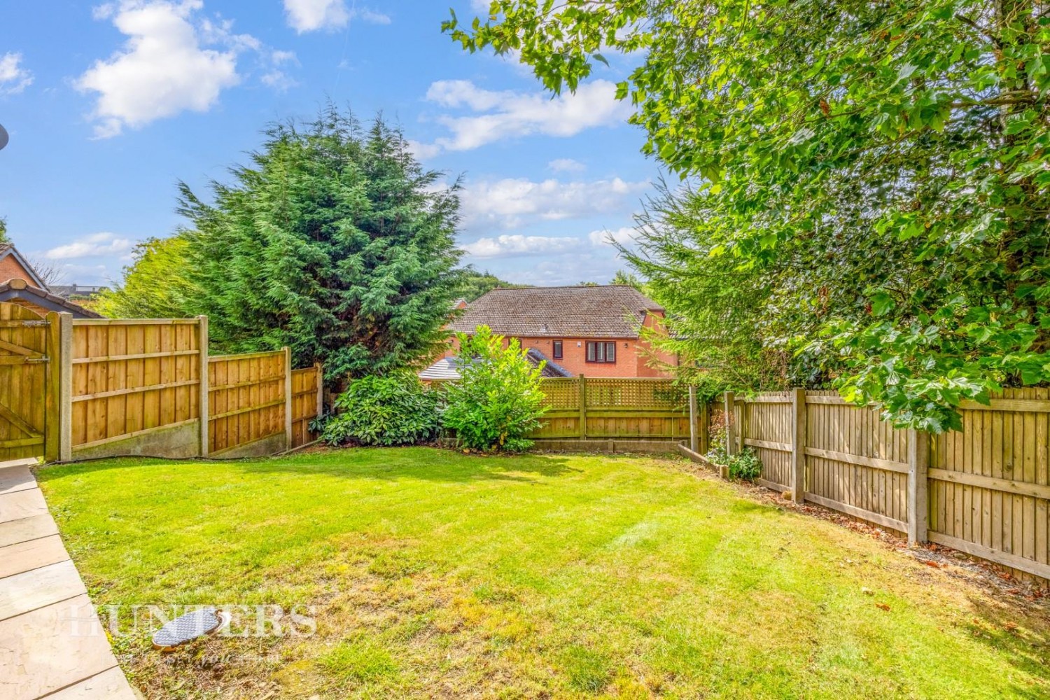 Stanney Close, Milnrow, OL16 4BF