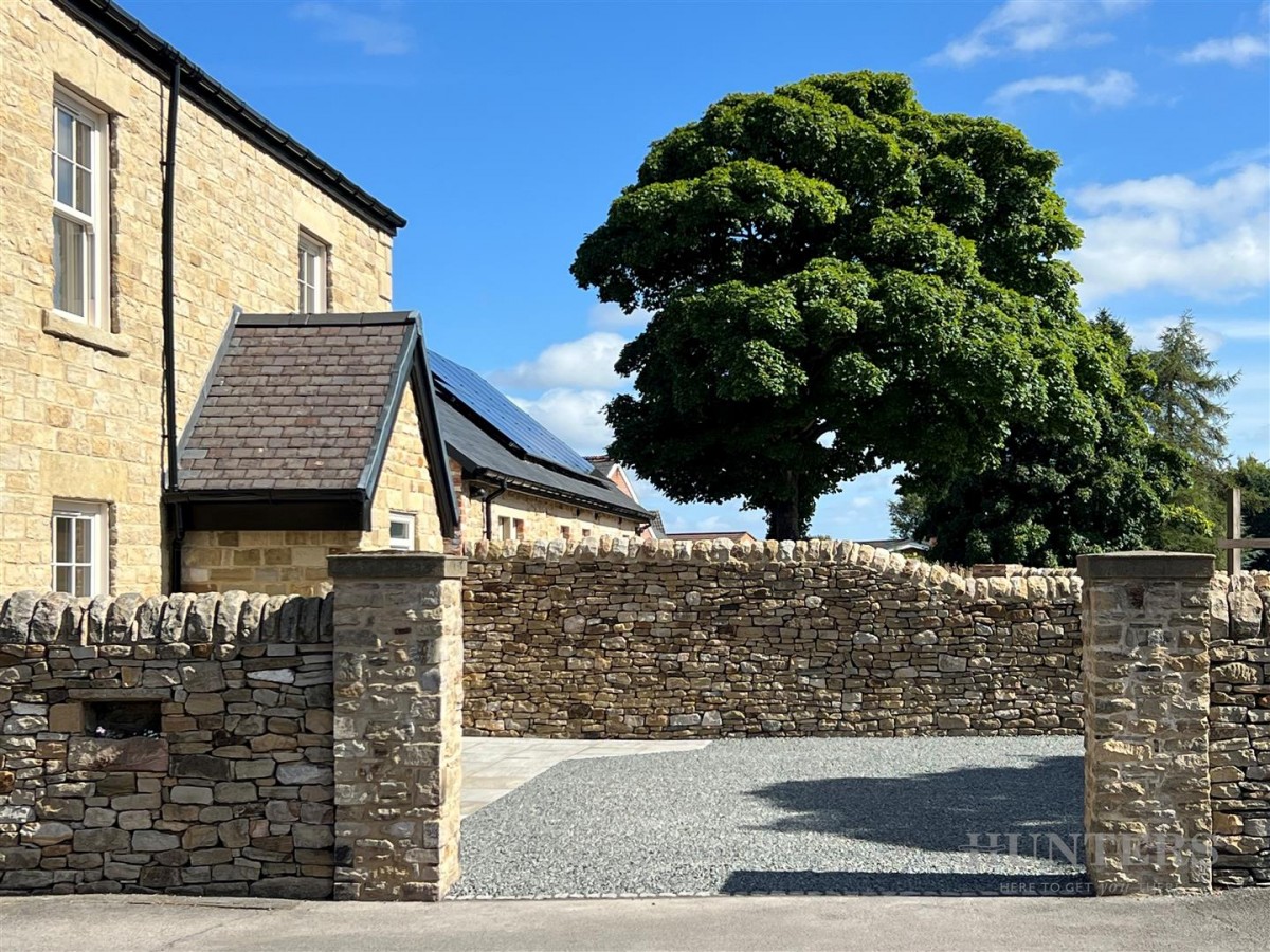 Front Street, Castleside, Consett