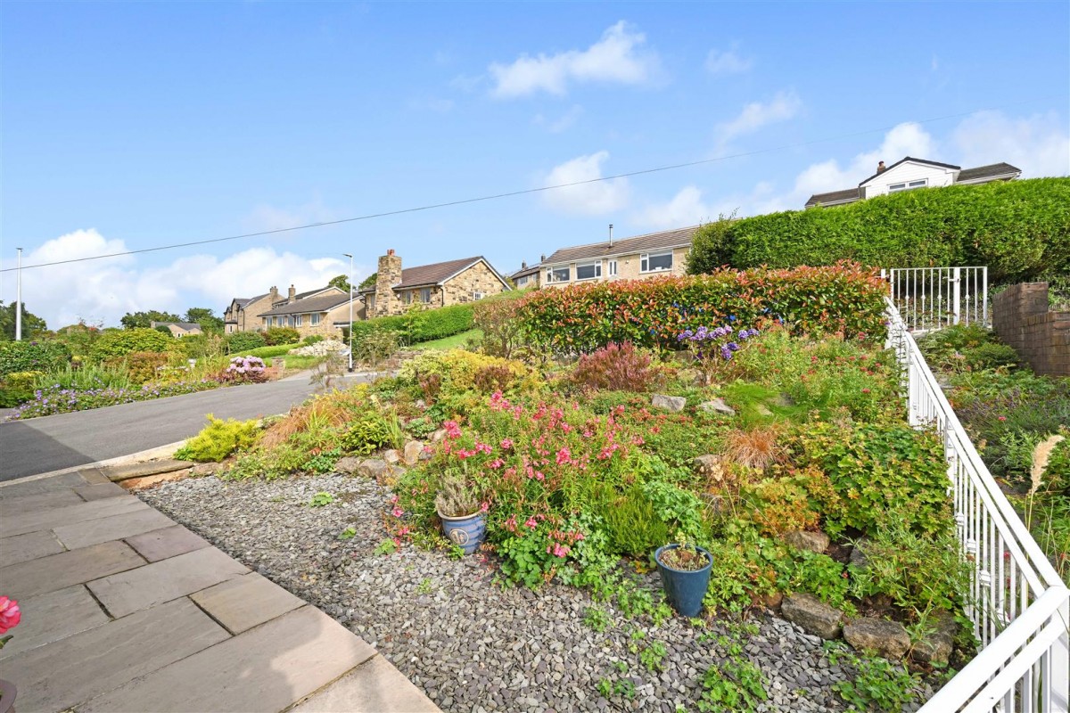 Henley Close, Rawdon, Leeds