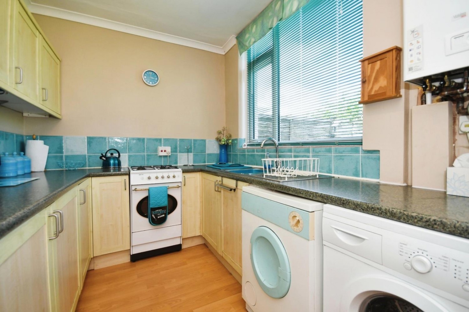 Abbey View Road, Sheffield, S8 8RE