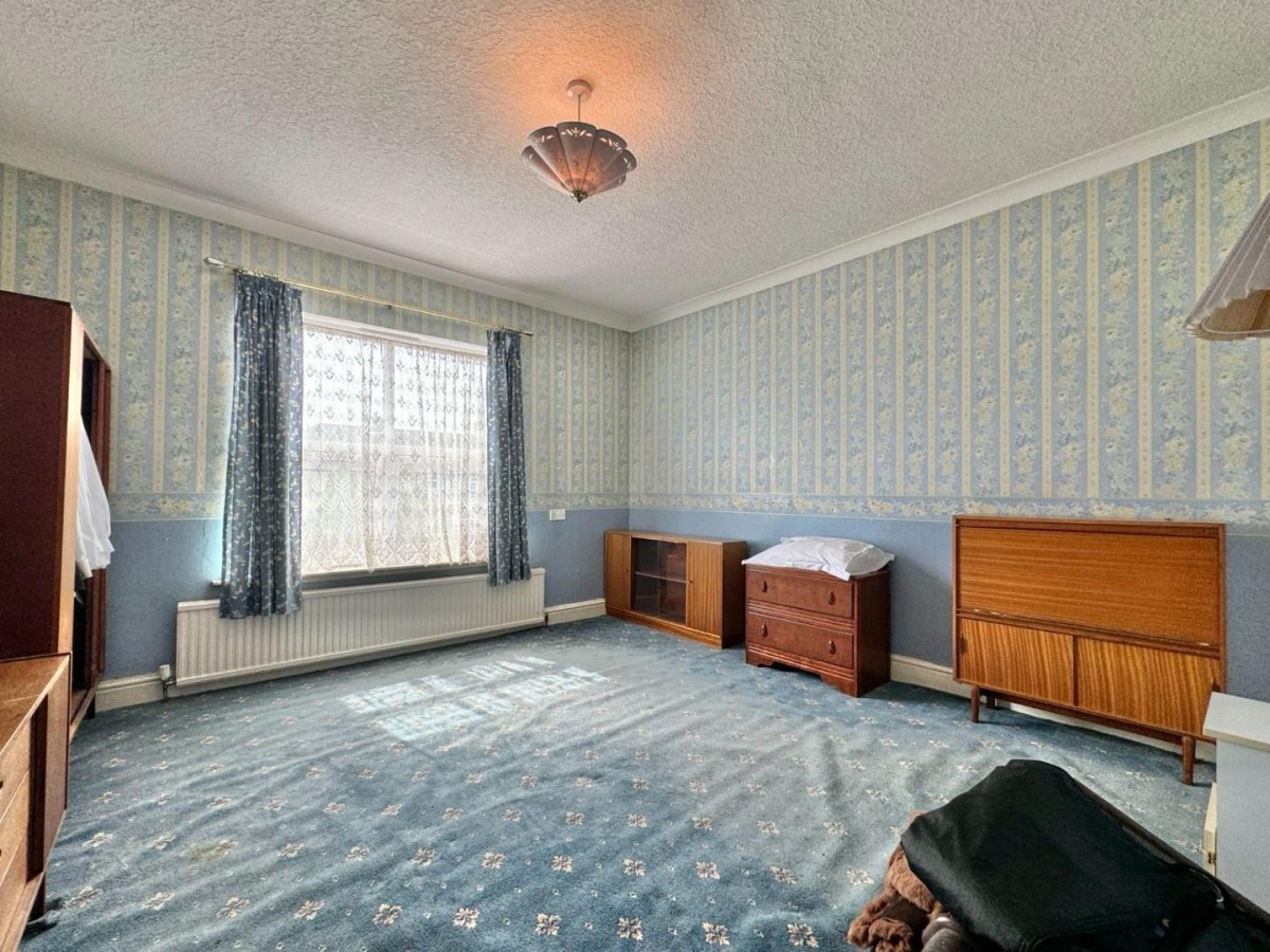 Doncaster Road, Darfield, Barnsley, S73 9JB