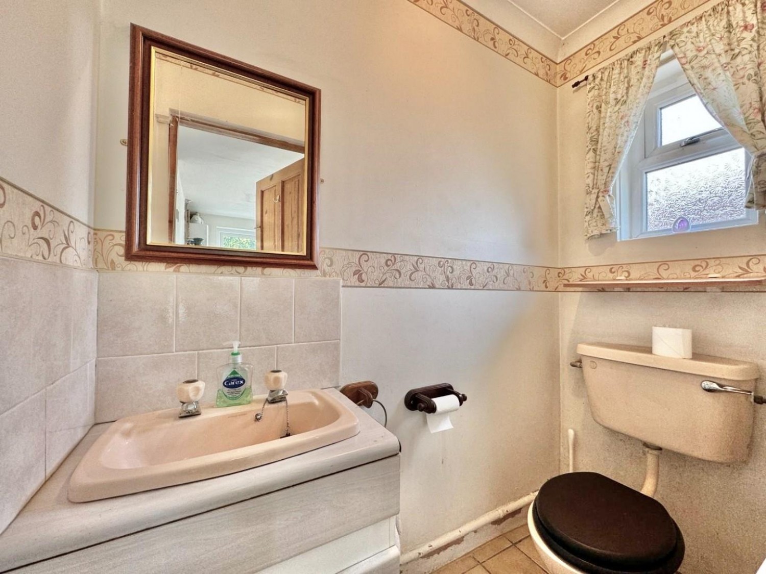 Doncaster Road, Darfield, Barnsley, S73 9JB