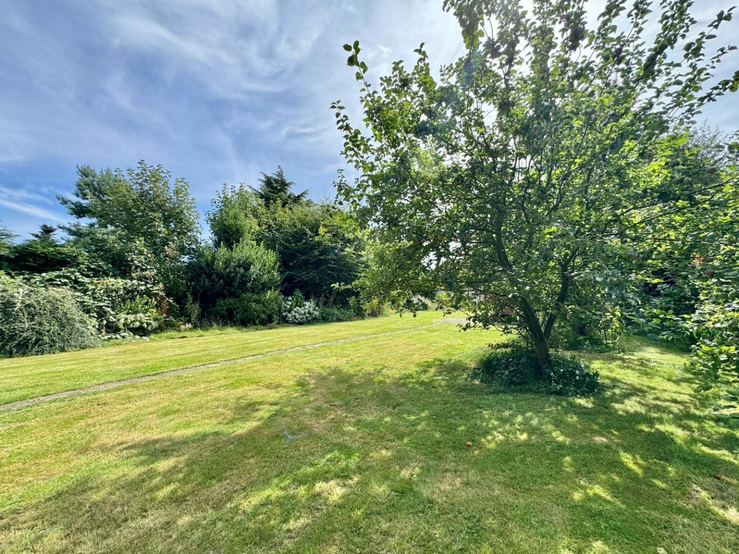 Doncaster Road, Darfield, Barnsley, S73 9JB
