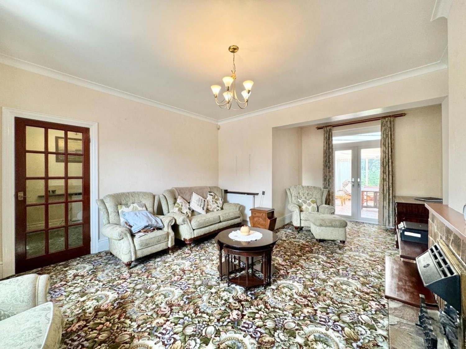 Doncaster Road, Darfield, Barnsley, S73 9JB