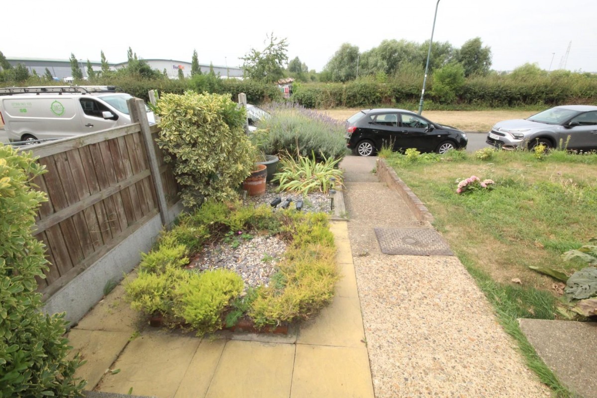 Wellcome Avenue, Dartford