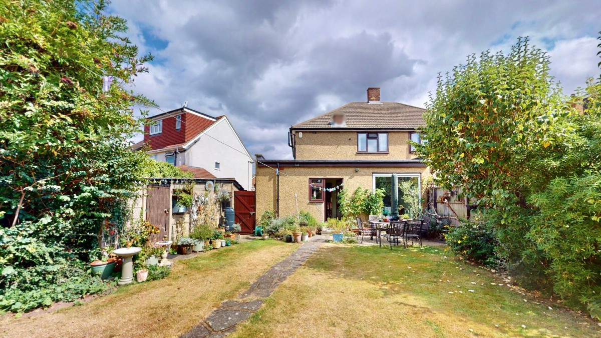 Chafford Way, Chadwell Heath, RM6