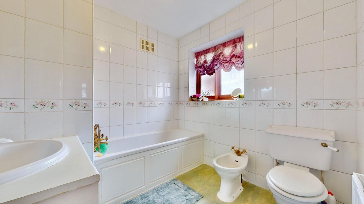 Chafford Way, Chadwell Heath, RM6