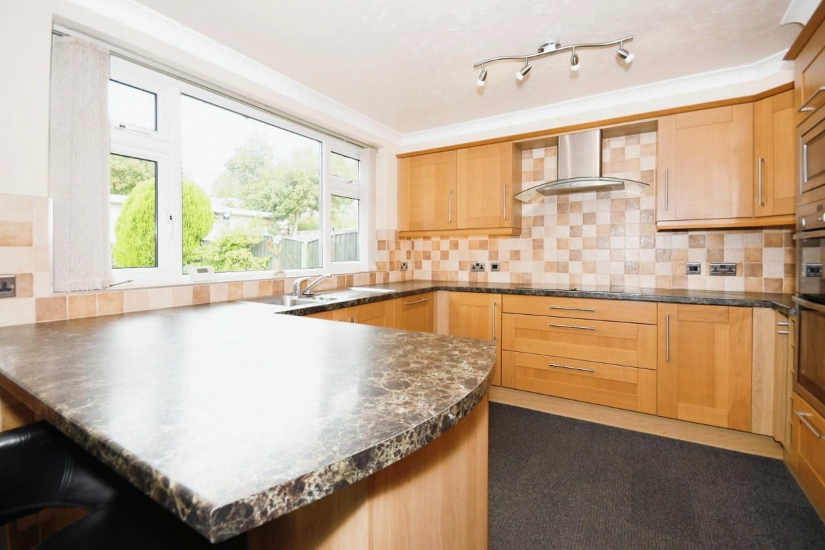 Tapton Vale, Tapton, Chesterfield, S41 0SY