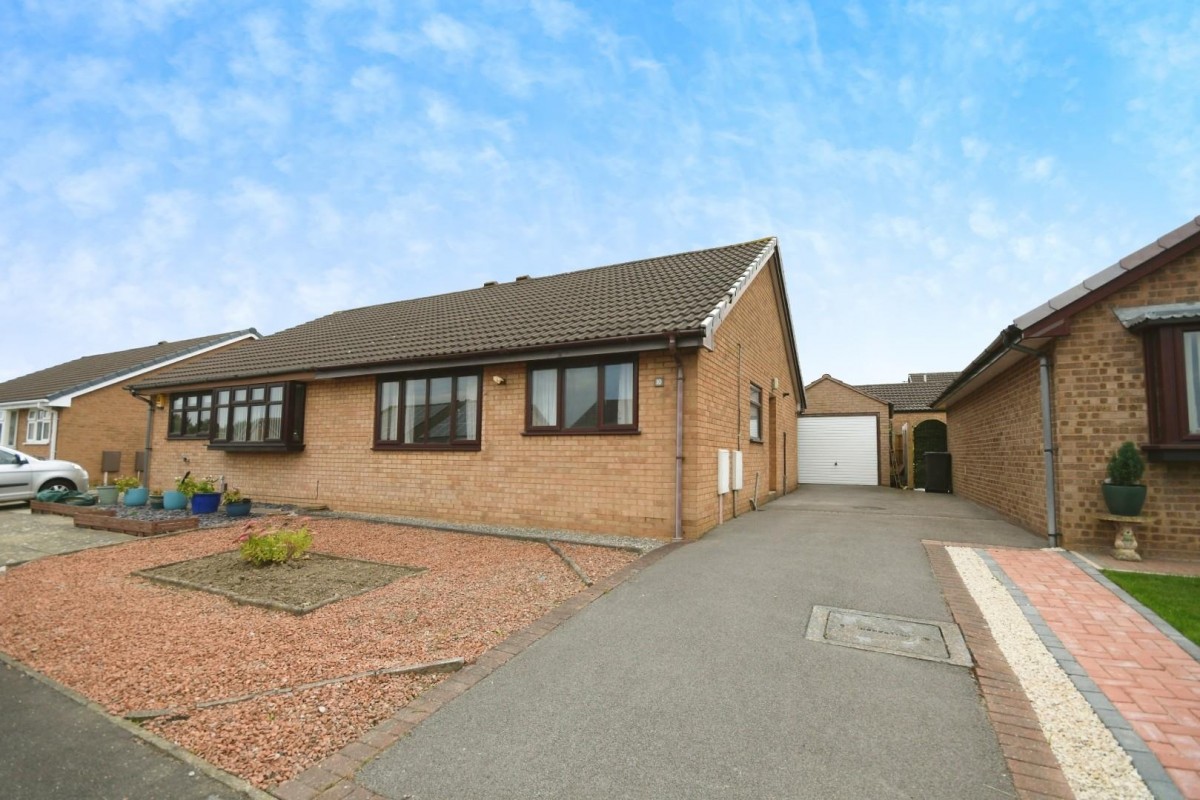 Top Pingle Close, Brimington, Chesterfield, S43 1PL