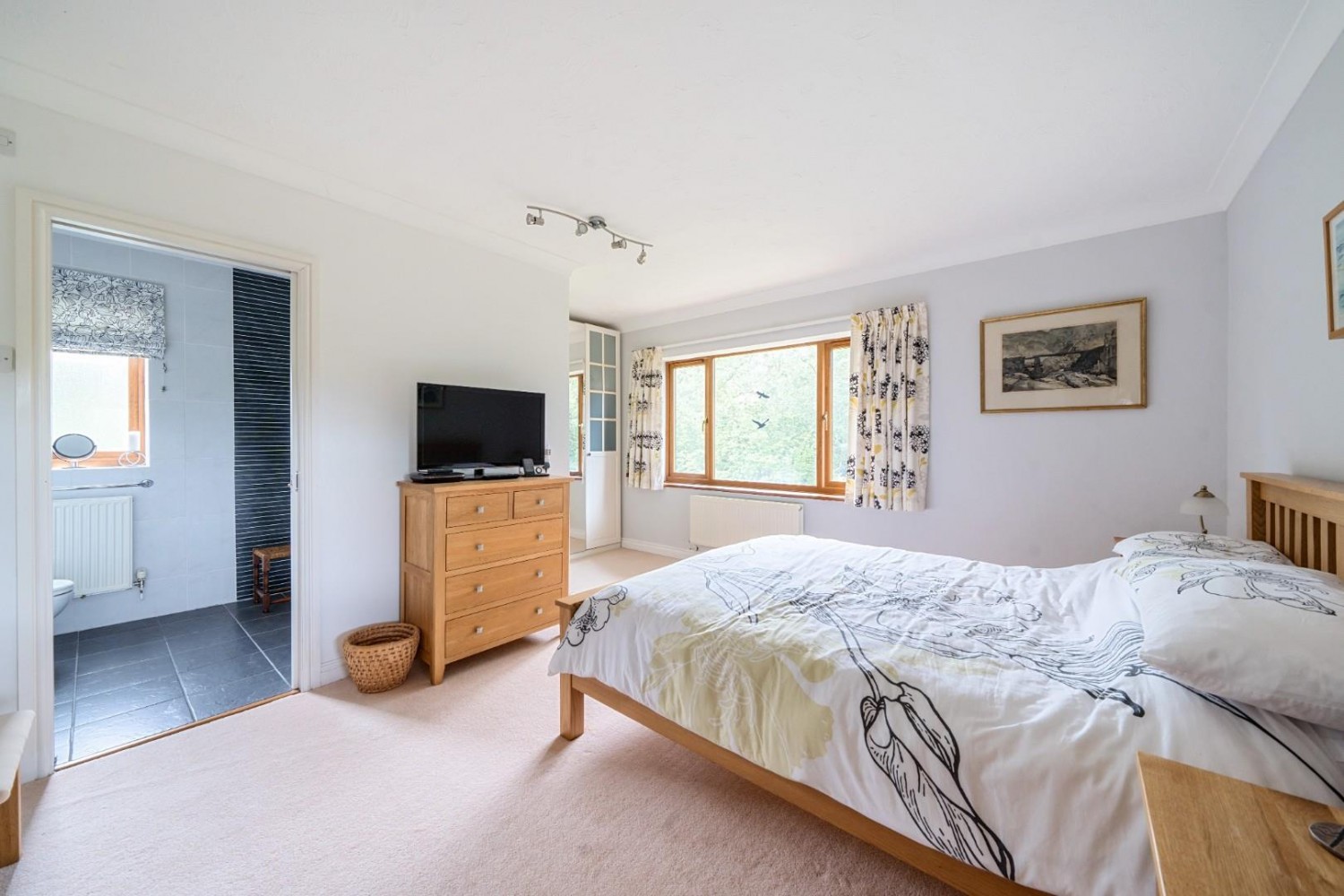 Orchard Leaze, Dursley, GL11 6HY