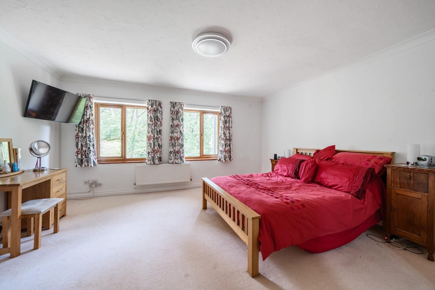 Orchard Leaze, Dursley, GL11 6HY