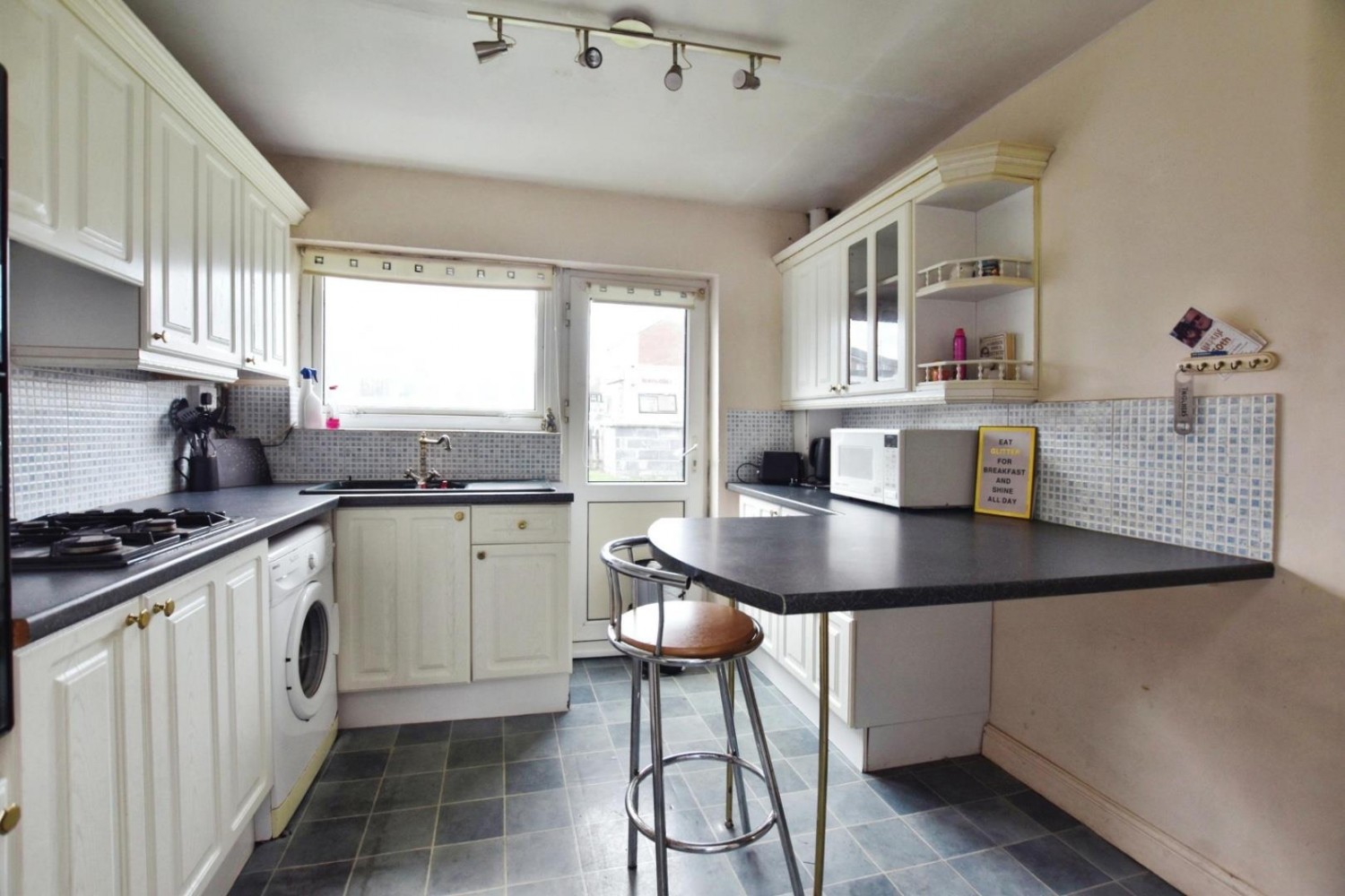 3 bedroom House for sale in Blackthorn Road, Bristol