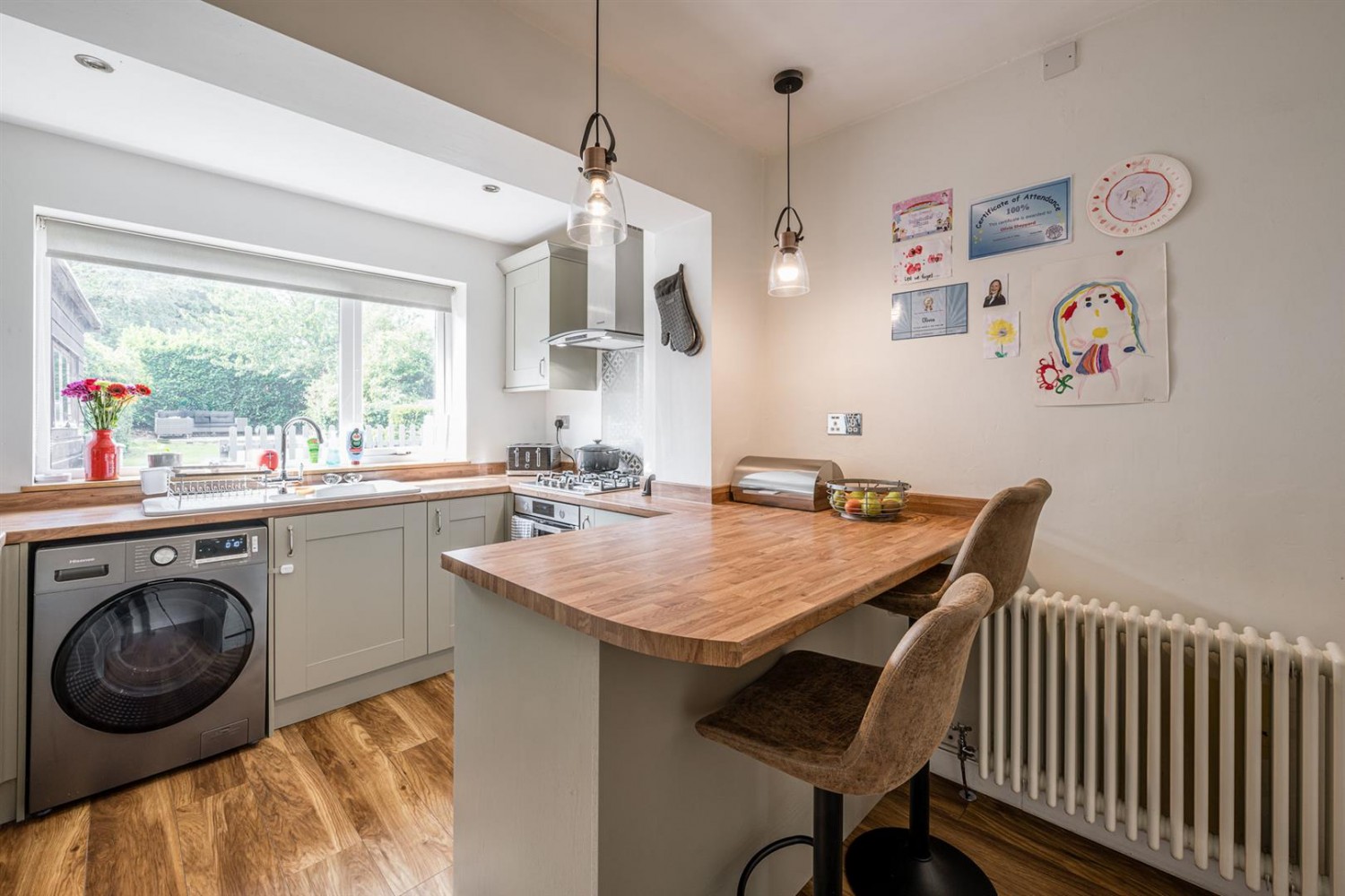 Sandhurst Avenue, Pedmore, DY9 0XG