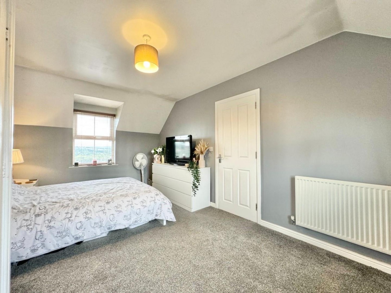 Cypress Heights, Barnsley