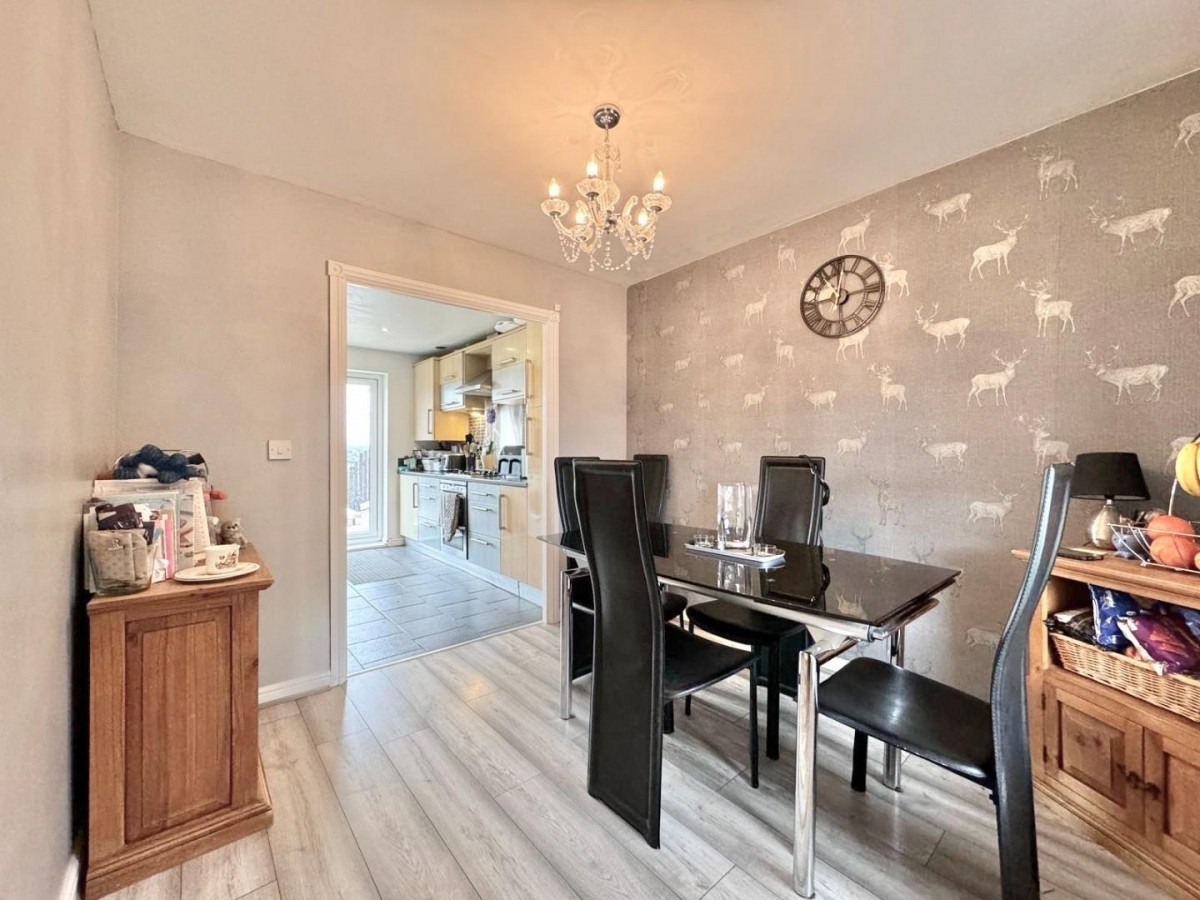 Cypress Heights, Barnsley