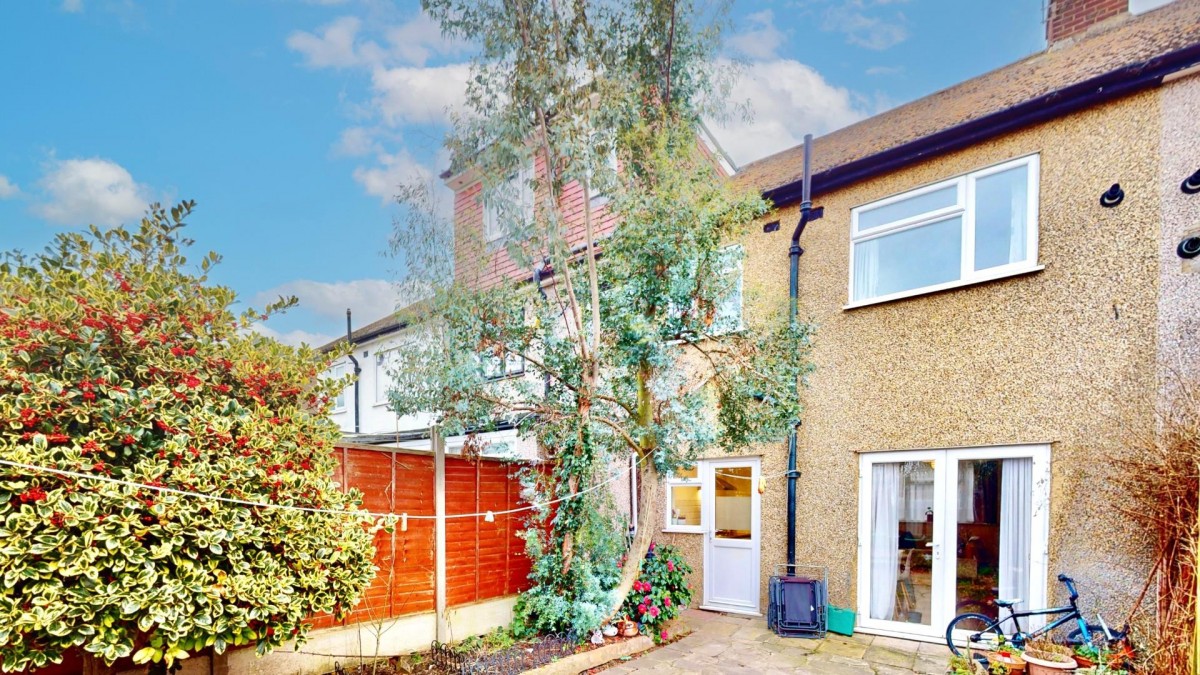 Kelly Way, Chadwell Heath, RM6