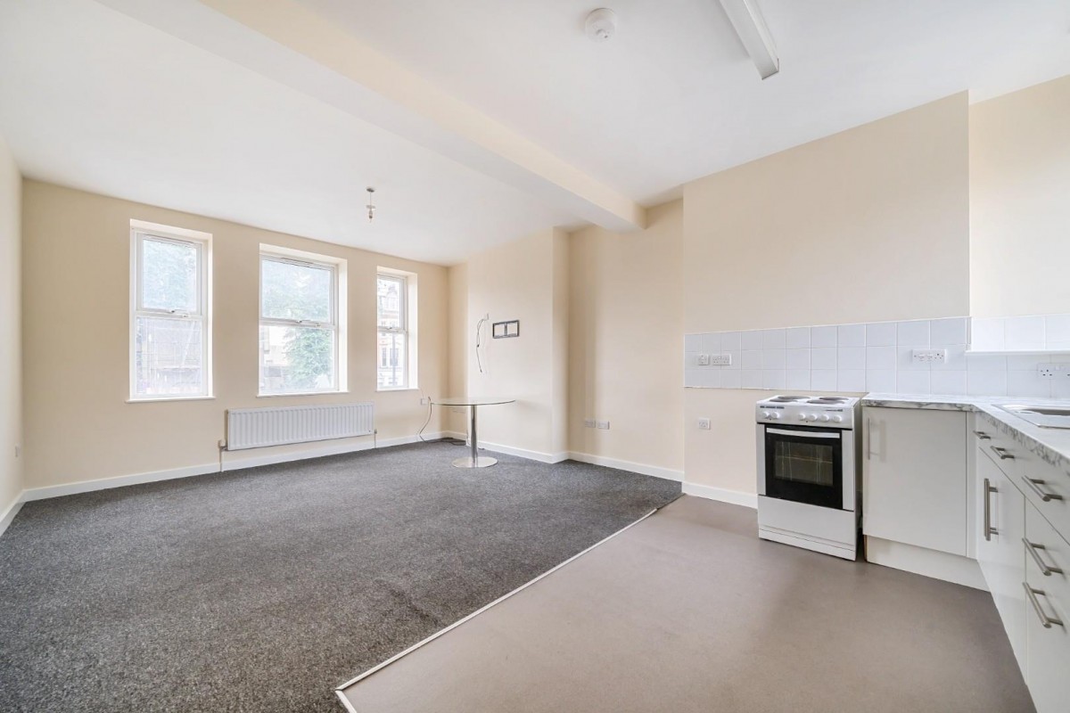 Rushey Green, London, SE6 4HQ