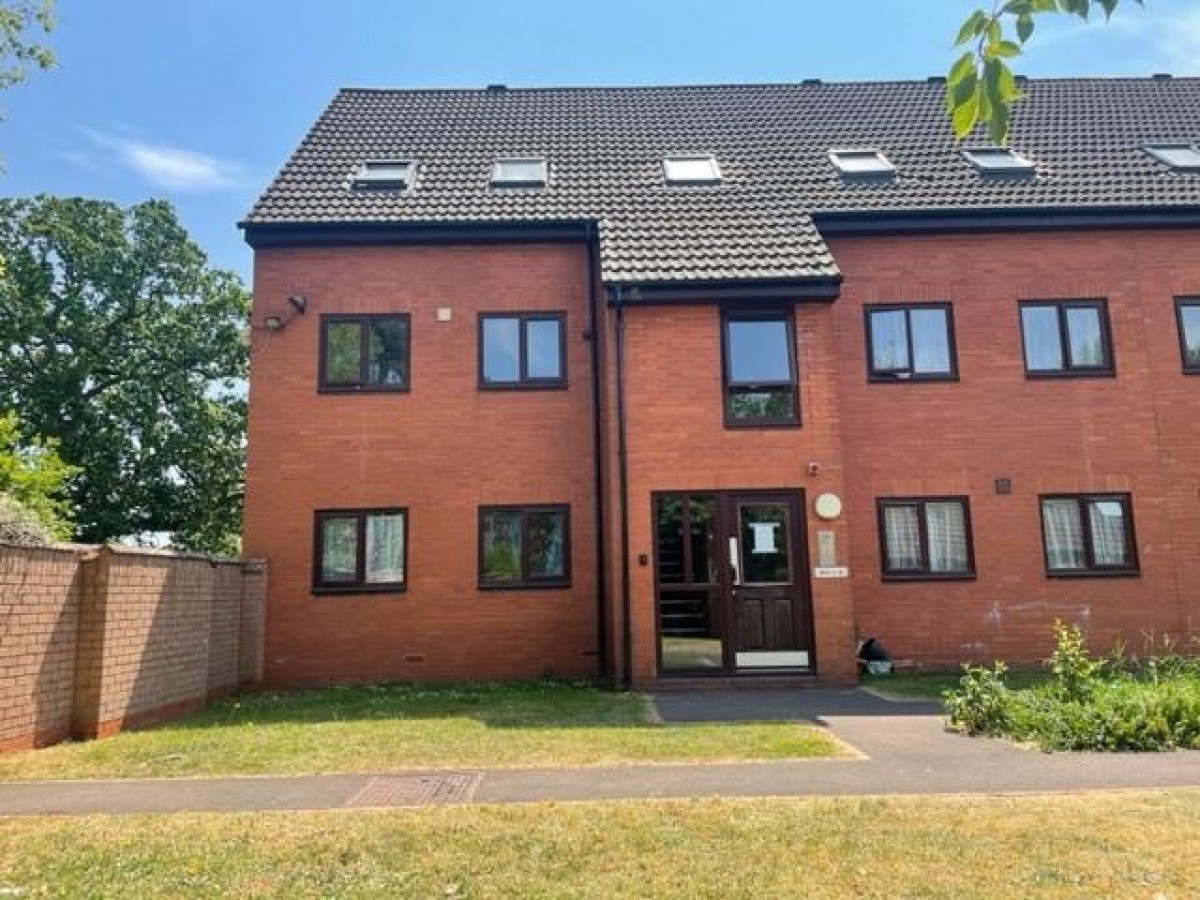 Tanners Court, Bristol Road, Frenchay, Bristol, BS16 1RH