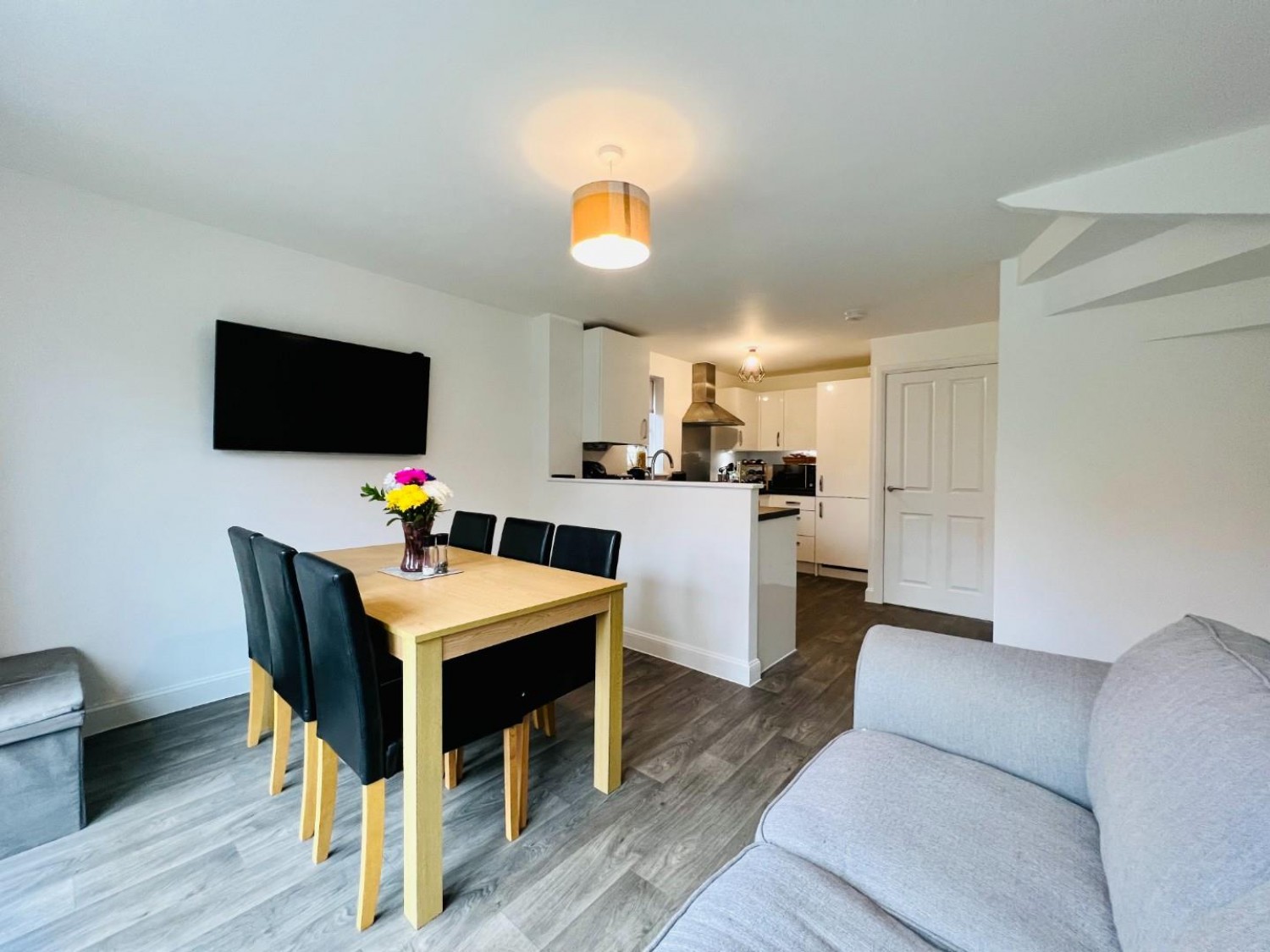 Discovery Drive, Kingsnorth
