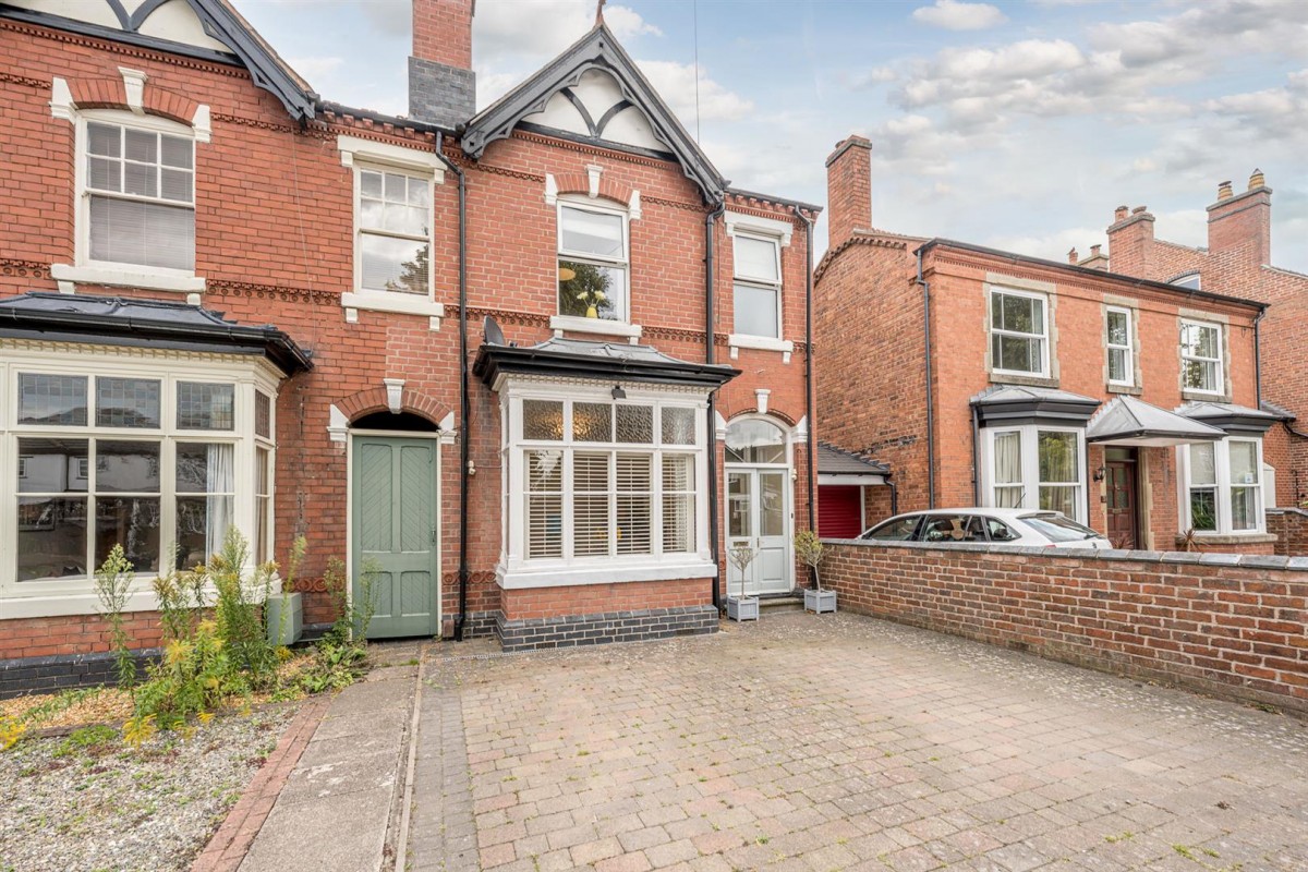 South Road, Old Quarter, Norton, DY8 3YA