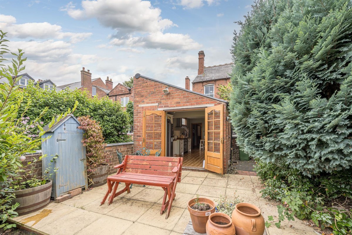 South Road, Old Quarter, Norton, DY8 3YA