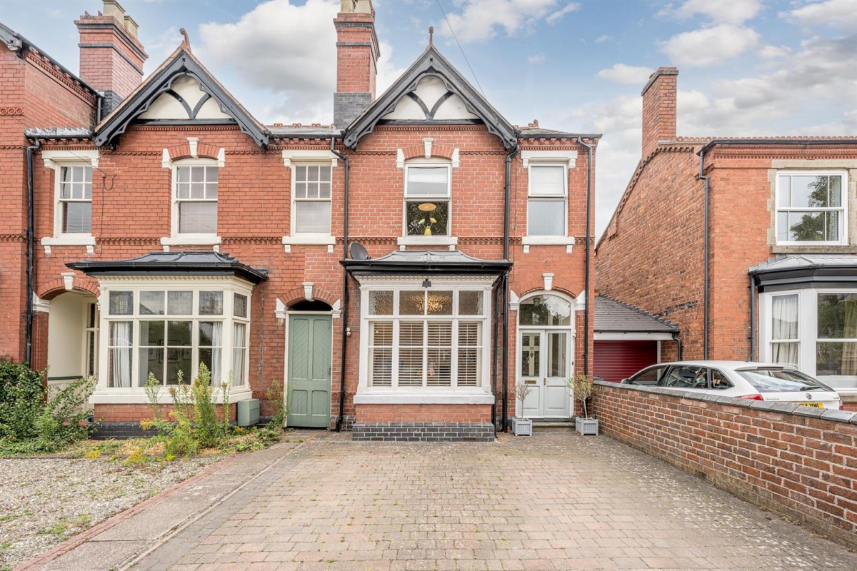 South Road, Old Quarter, Norton, DY8 3YA